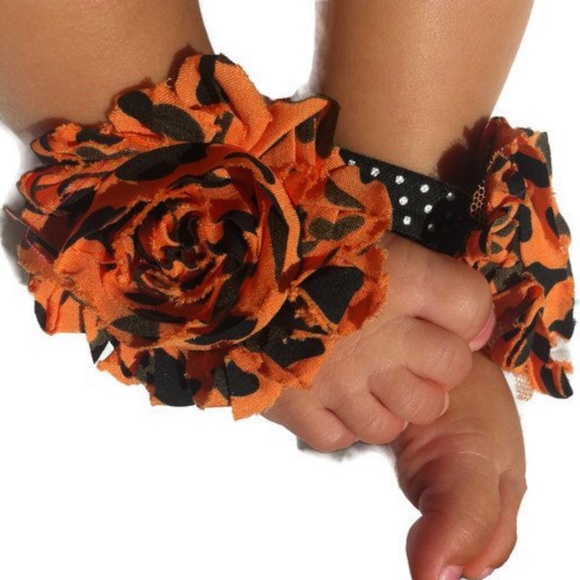 Halloween Polka Dot baby barefoot sandal - Picture 1 of 2